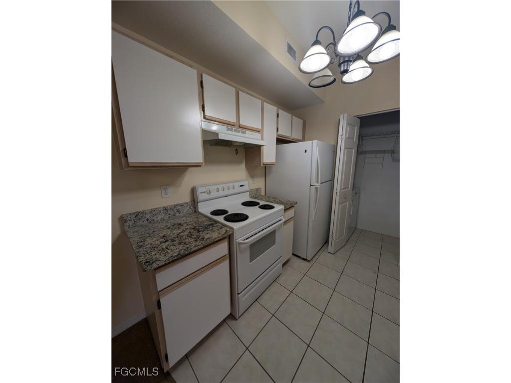 6481 Aragon Way #205 Fort Myers FL 33966 2025022521 image10