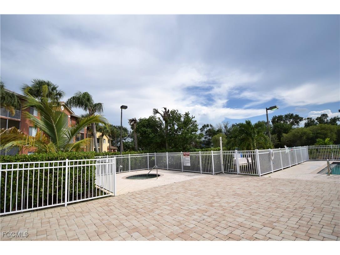 6481 Aragon Way #205 Fort Myers FL 33966 2025022521 image29