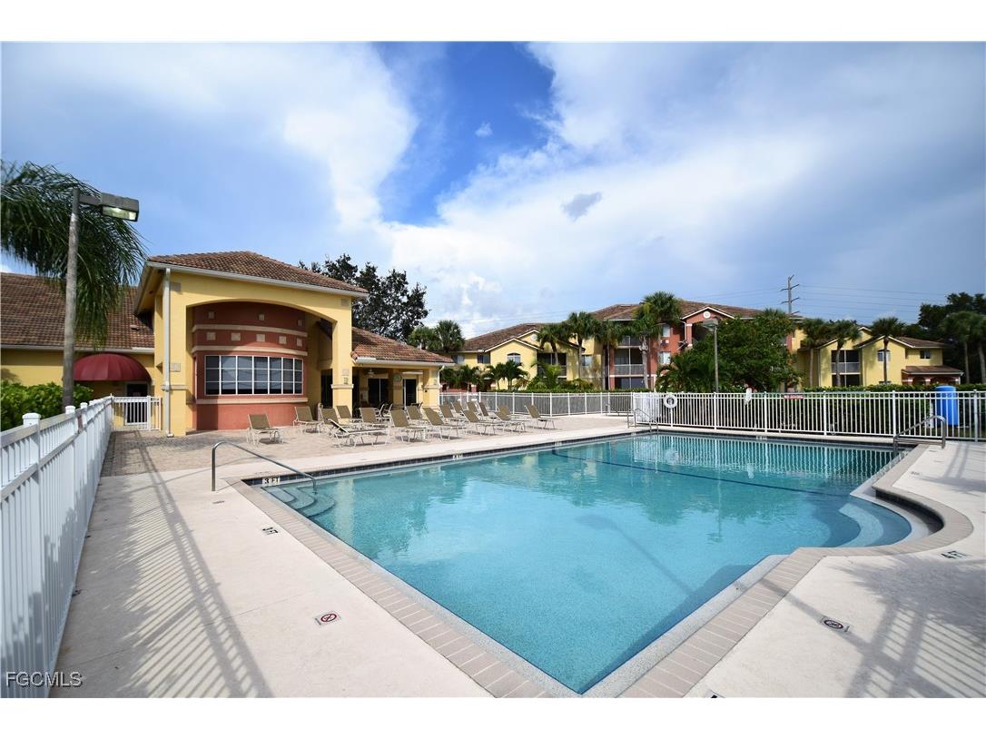 6481 Aragon Way #205 Fort Myers FL 33966 2025022521 image33