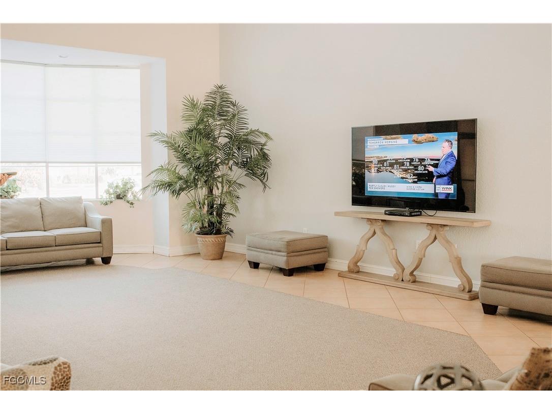 6481 Aragon Way #205 Fort Myers FL 33966 2025022521 image39