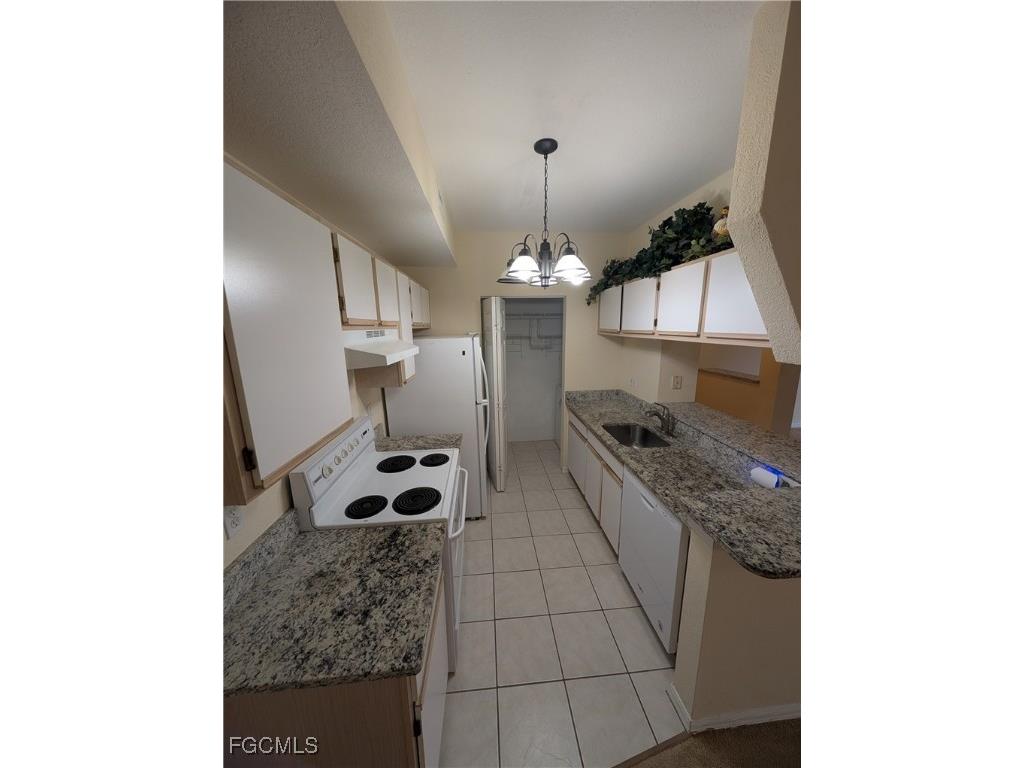 6481 Aragon Way #205 Fort Myers FL 33966 2025022521 image9