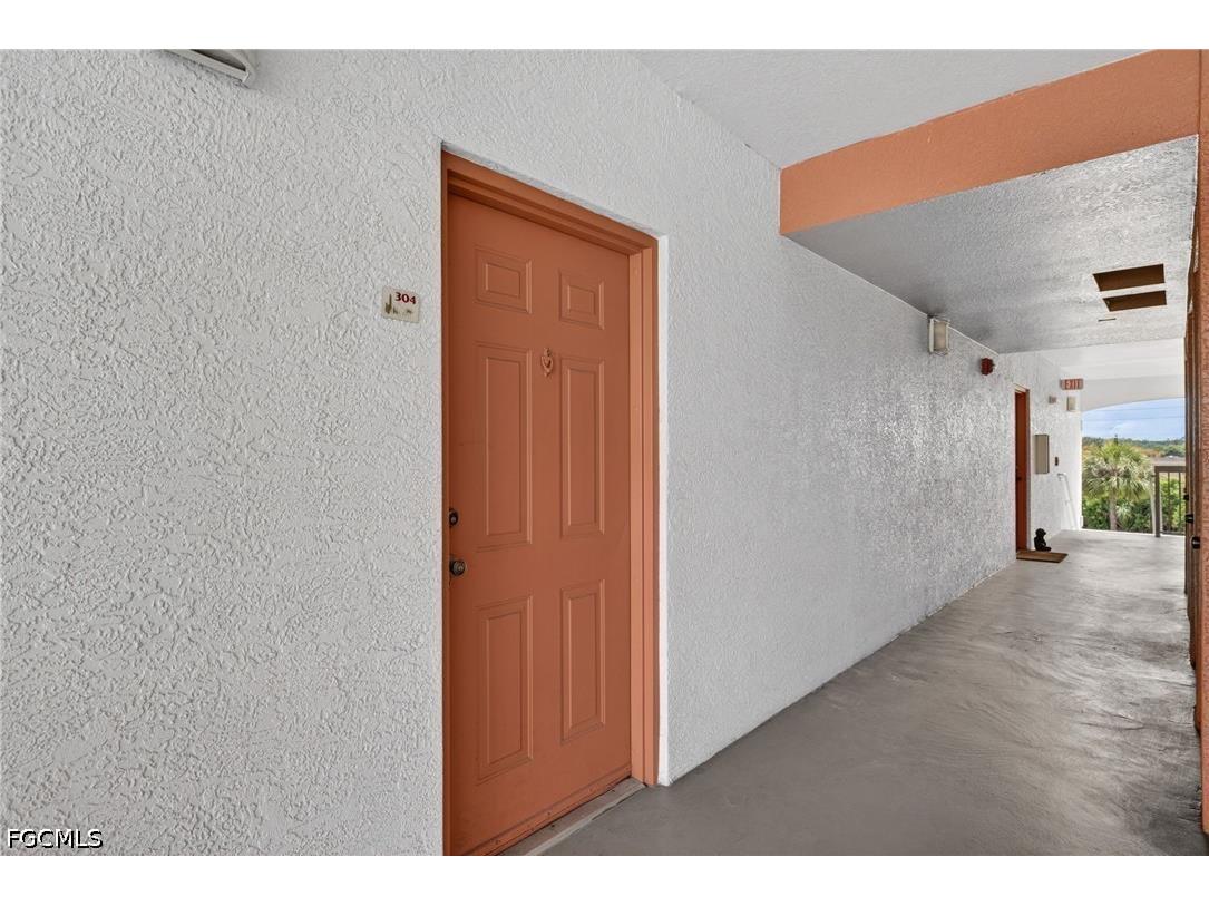 6481 Aragon Way #304 Fort Myers FL 33966 2026031565 image2