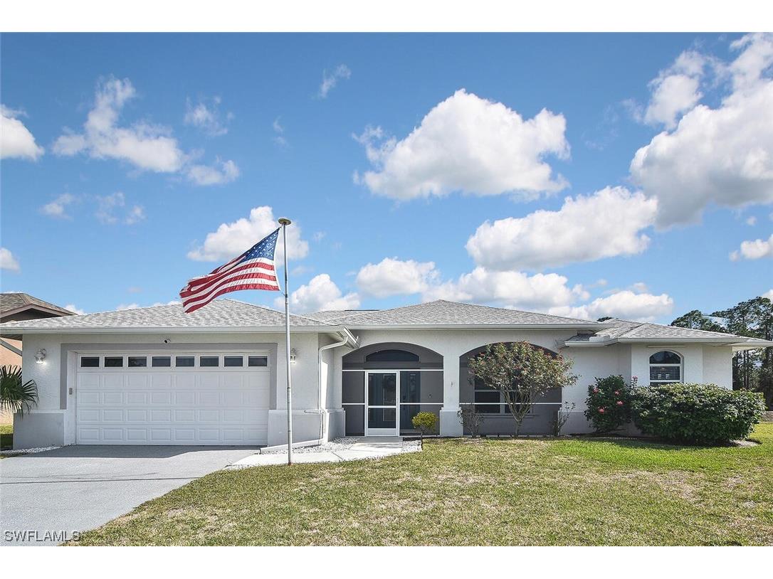 6481 Astoria Avenue Fort Myers FL 33905 224007557 image1