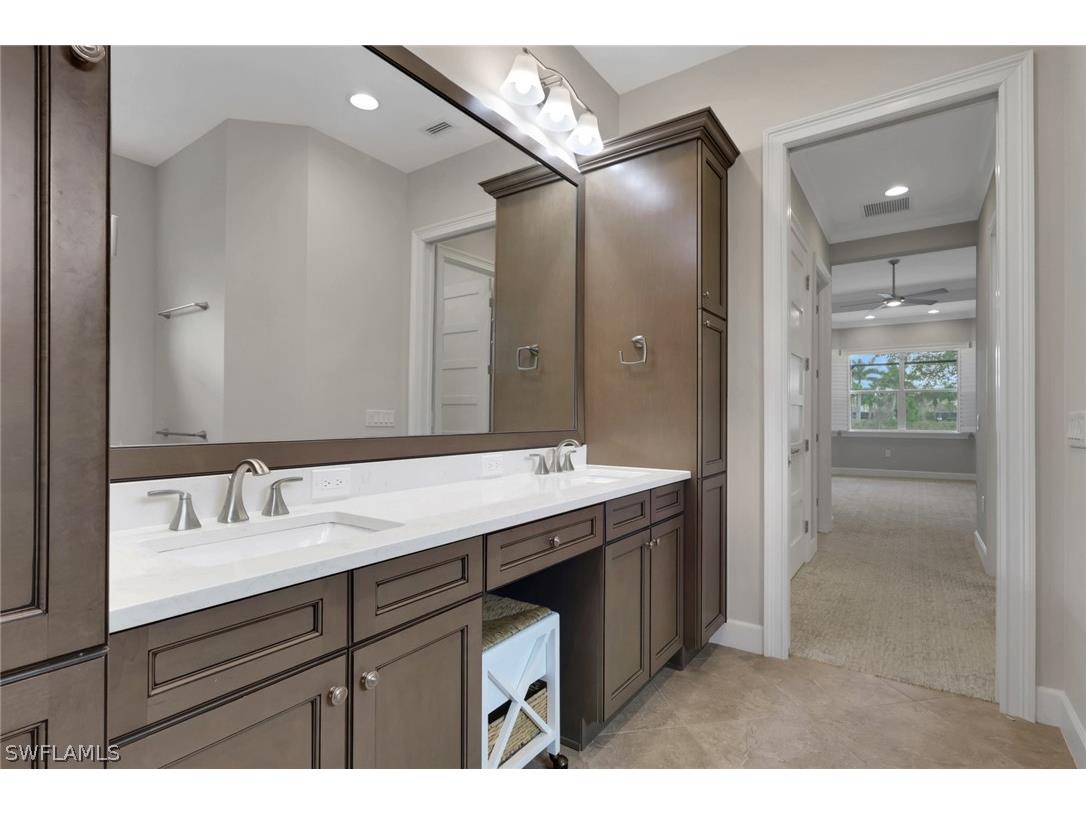 6482 Warwick Avenue Naples FL 34113 226009483 image23