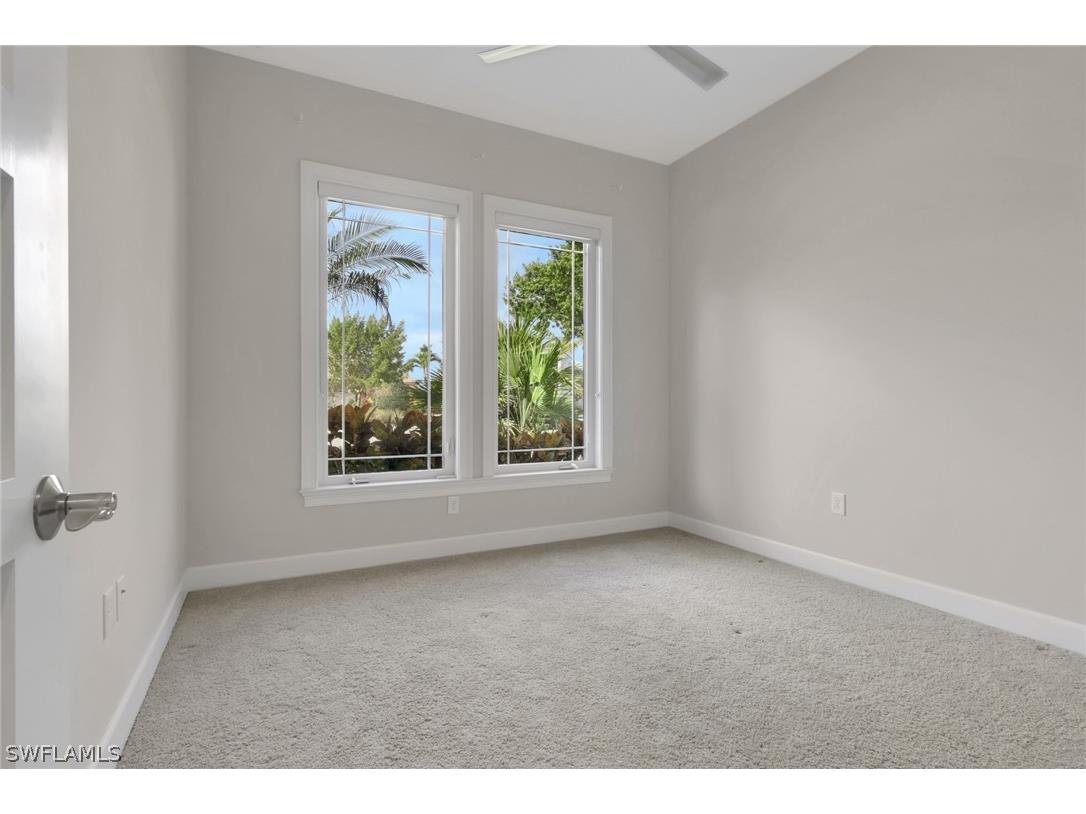 6482 Warwick Avenue Naples FL 34113 226009483 image25