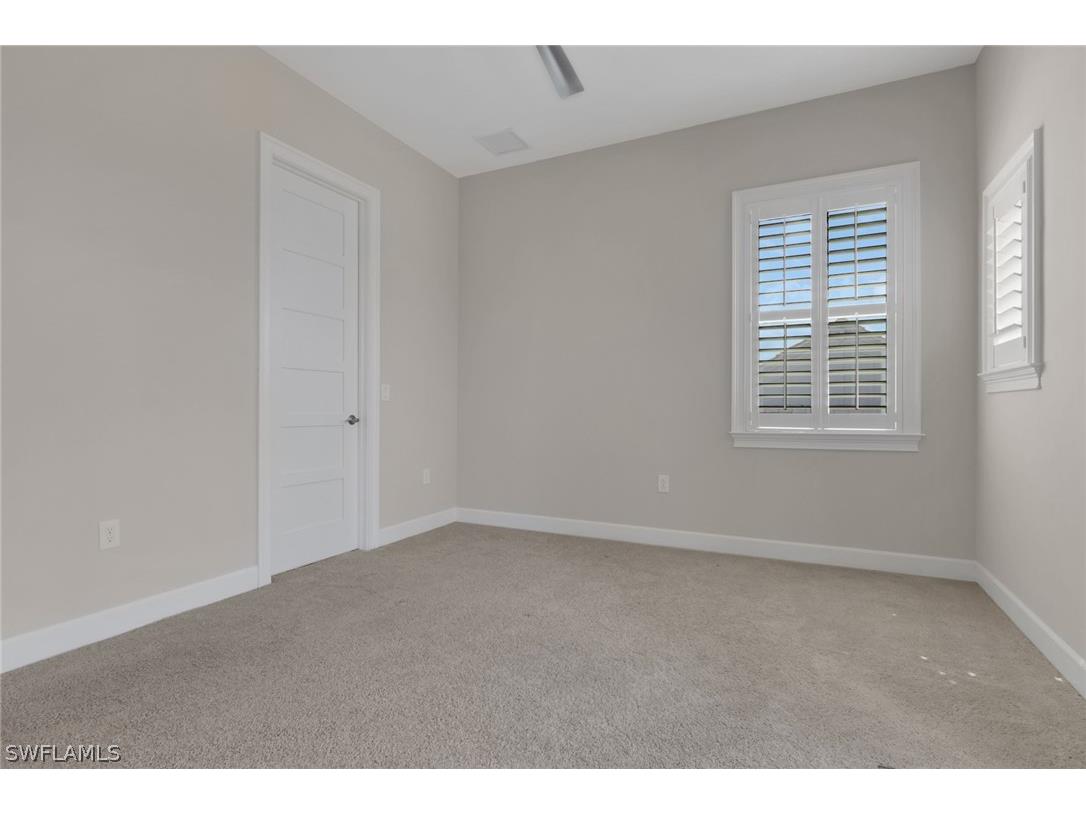 6482 Warwick Avenue Naples FL 34113 226009483 image36