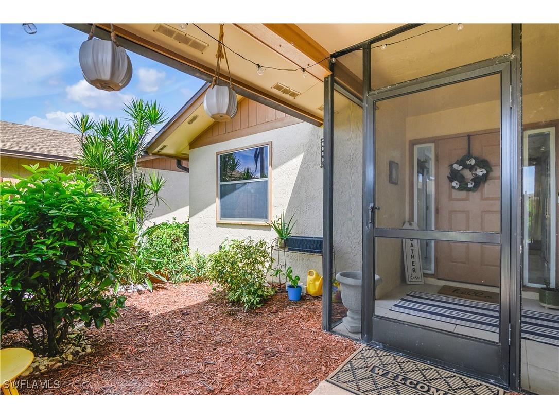 6484 Royal Woods Drive Fort Myers FL 33908 225077163 image11