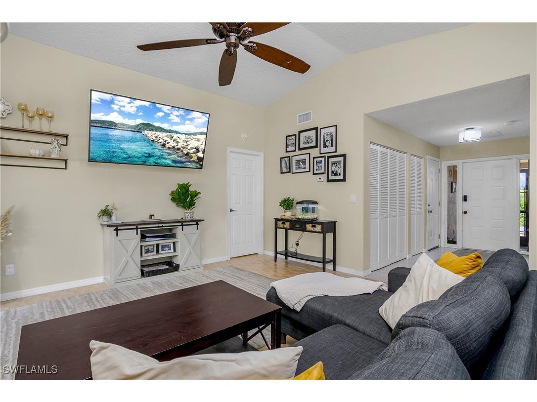 6484 Royal Woods Drive Fort Myers FL 33908 225077163 image7