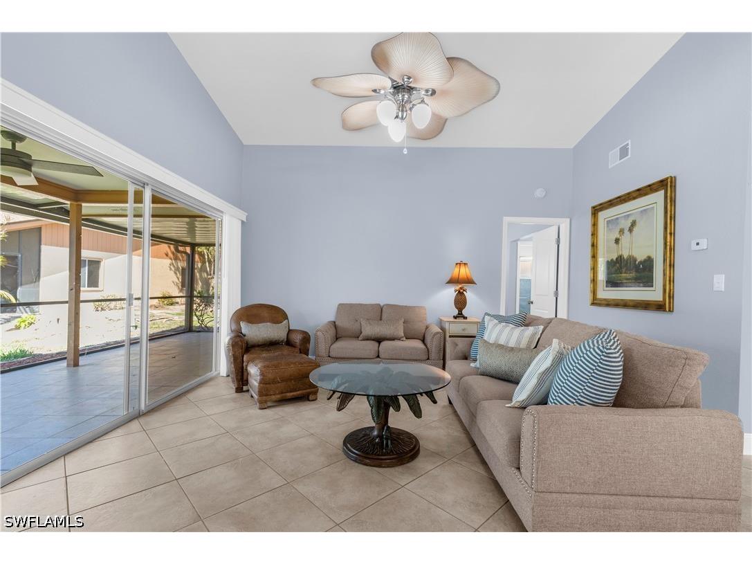 6487 Royal Woods Drive Fort Myers FL 33908 226012851 image11