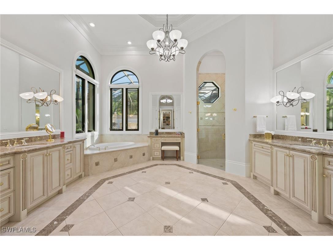 6489 Highcroft Drive Naples FL 34119 225069625 image17