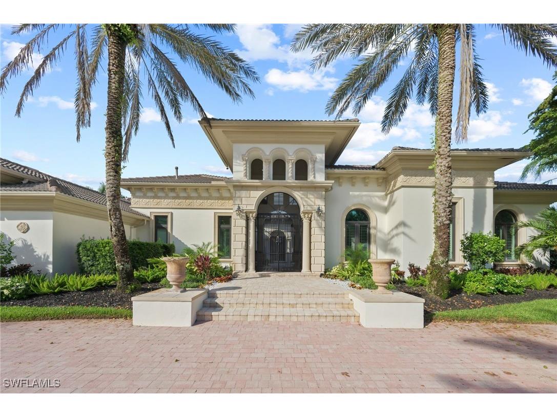 6489 Highcroft Drive Naples FL 34119 225069625 image2