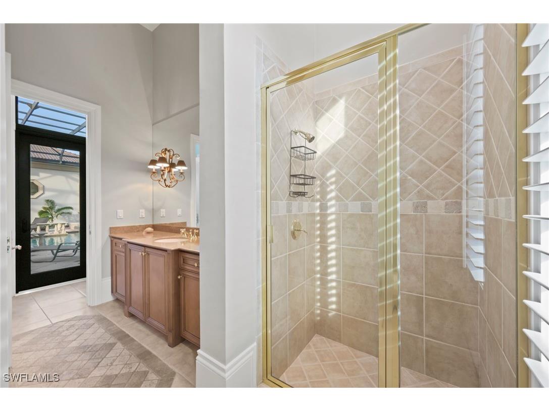 6489 Highcroft Drive Naples FL 34119 225069625 image23