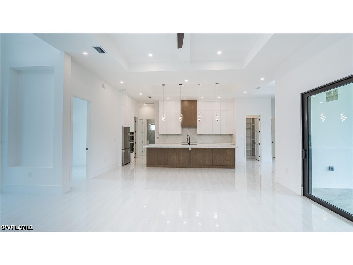 649 Golden Gate Boulevard E Naples FL 34120 226014788 image5