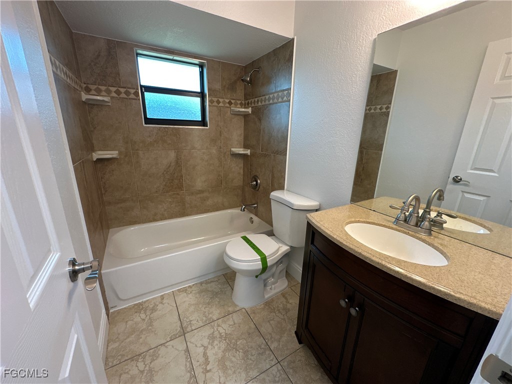 649 Verona Street Port Charlotte FL 33948 2025022333 image11