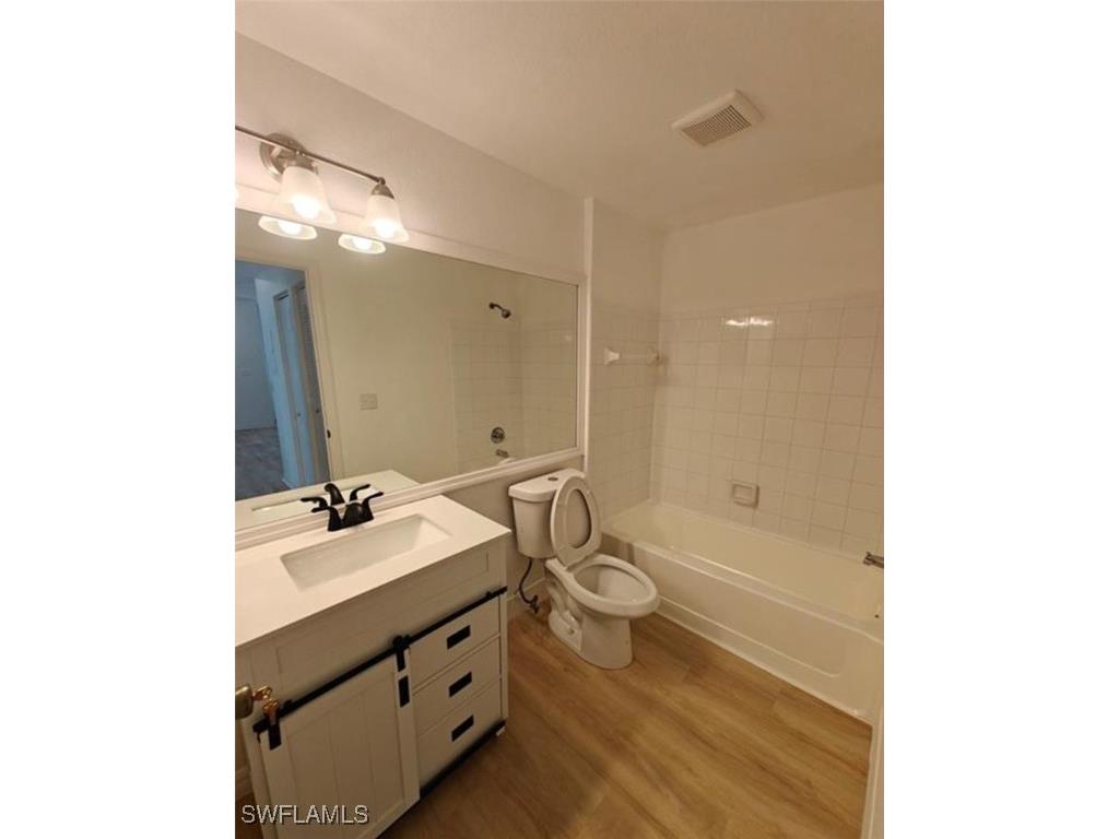 6490 Aragon Way #102 Fort Myers FL 33966 225081567 image8