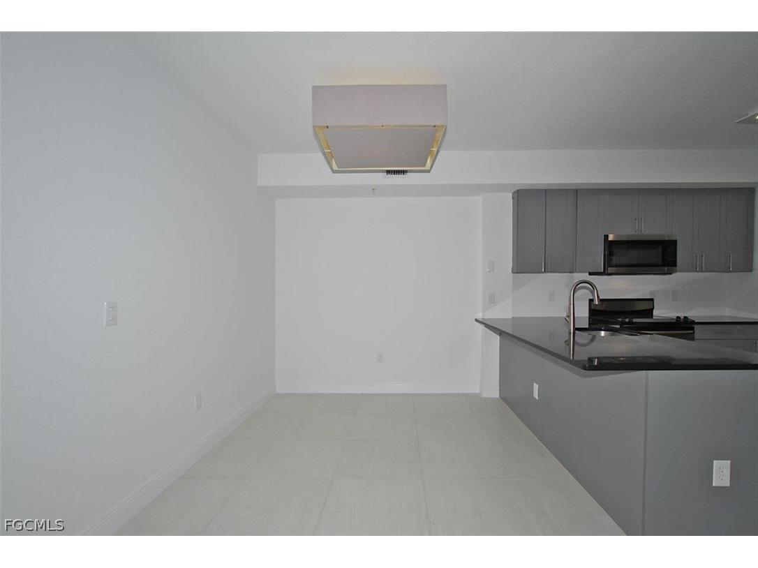 6490 Aragon Way #104 Fort Myers FL 33966 2026009160 image14