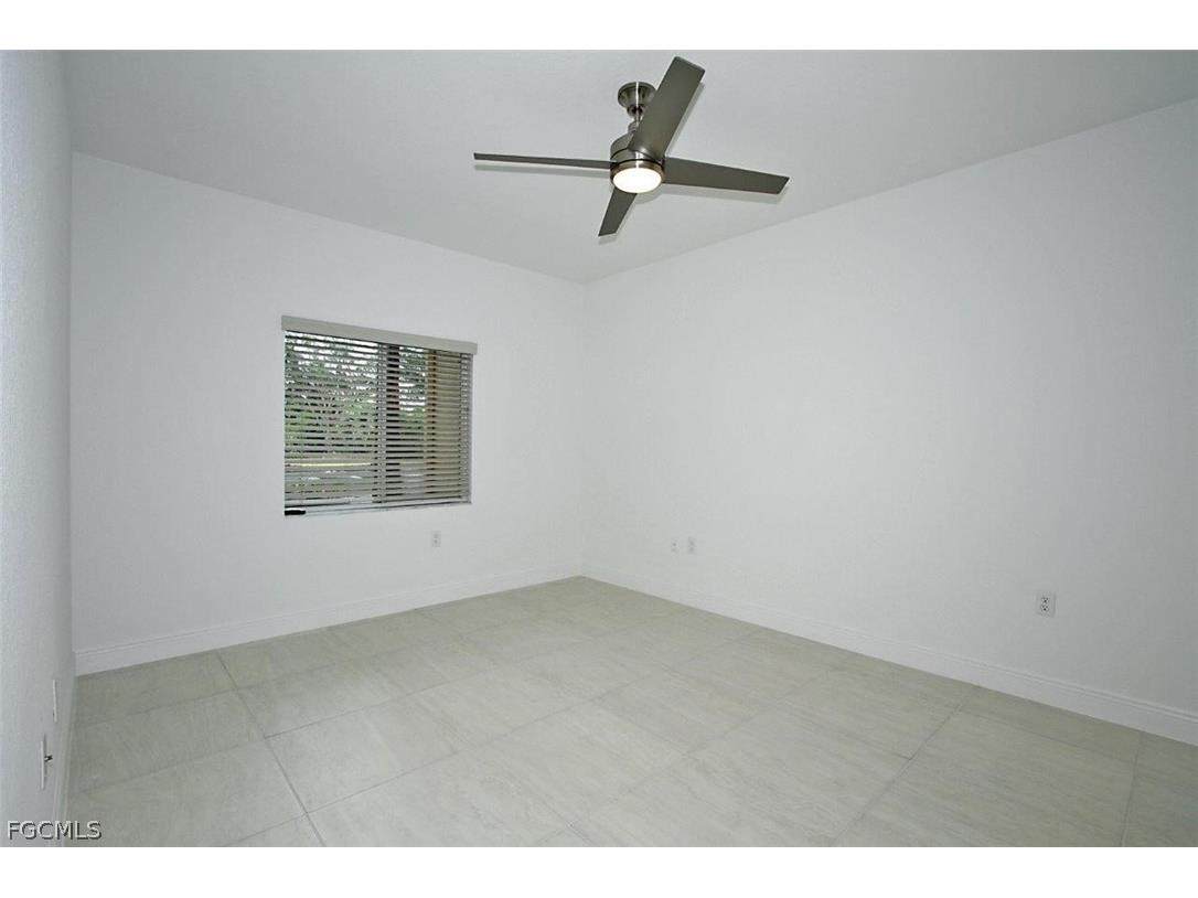 6490 Aragon Way #104 Fort Myers FL 33966 2026009160 image16