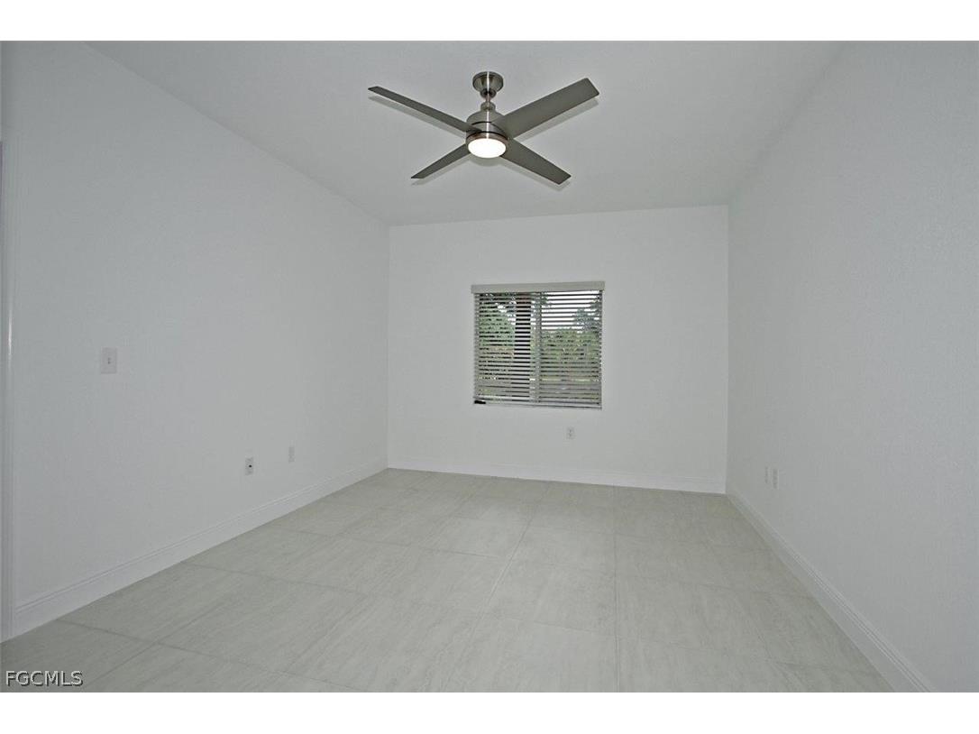 6490 Aragon Way #104 Fort Myers FL 33966 2026009160 image19