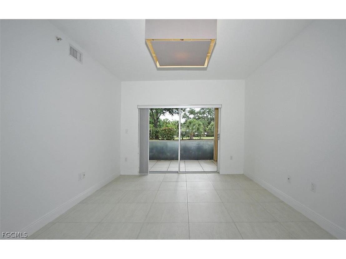 6490 Aragon Way #104 Fort Myers FL 33966 2026009160 image22