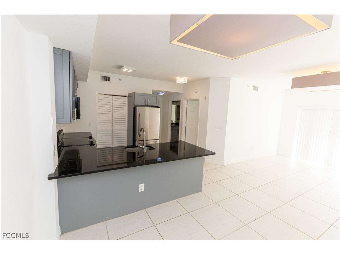 6490 Aragon Way #104 Fort Myers FL 33966 2026009160 image25