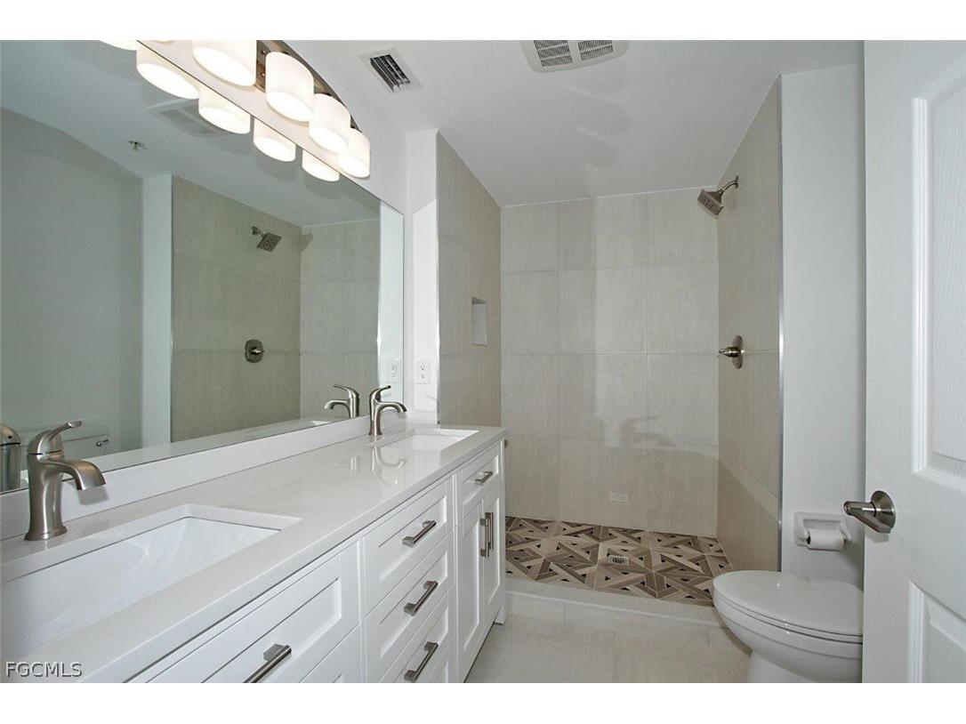 6490 Aragon Way #104 Fort Myers FL 33966 2026009160 image6