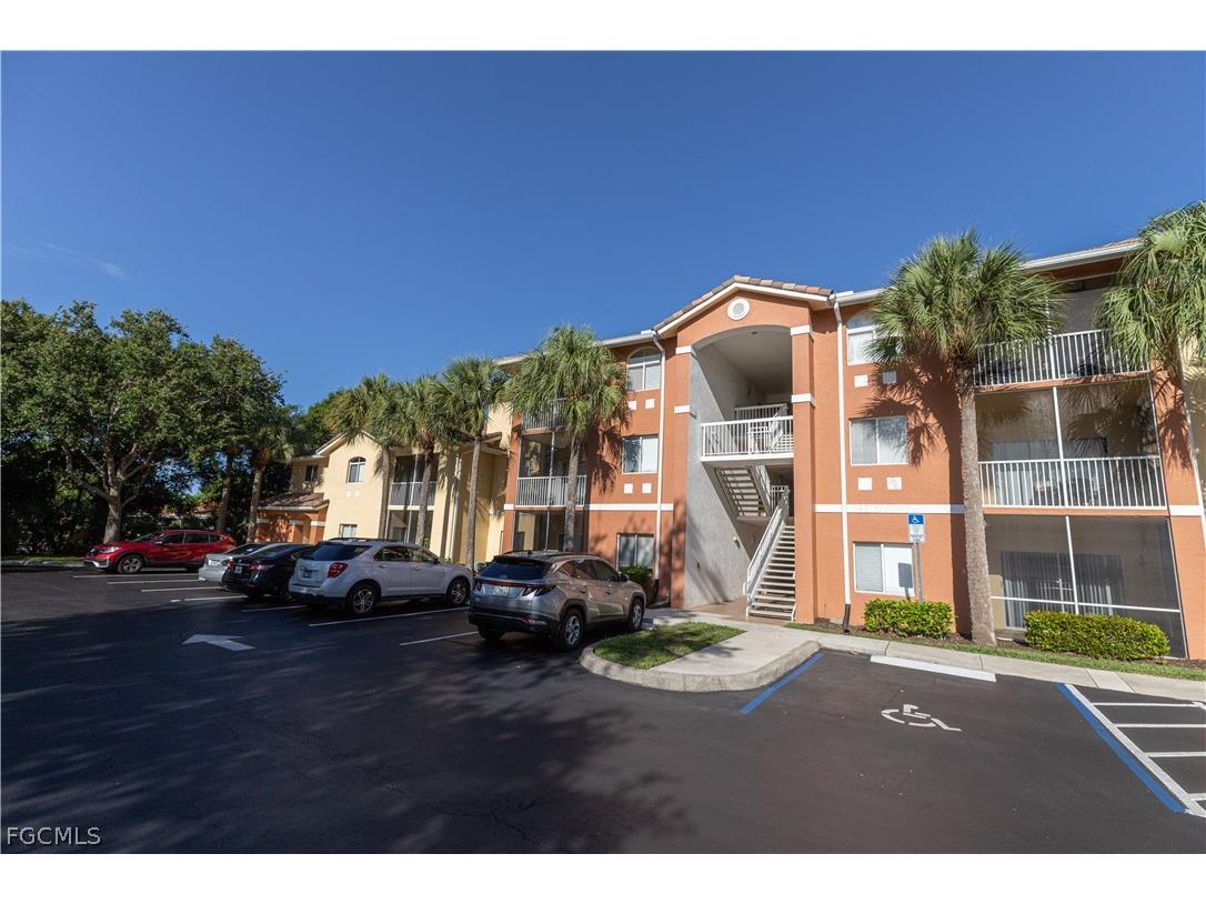 6490 Aragon Way #104 Fort Myers FL 33966 2026009160 image8