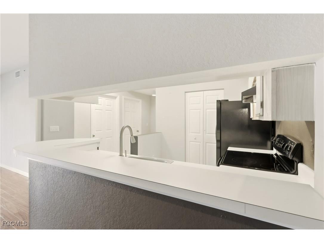 6490 Aragon Way #106 Fort Myers FL 33966 2026004134 image18