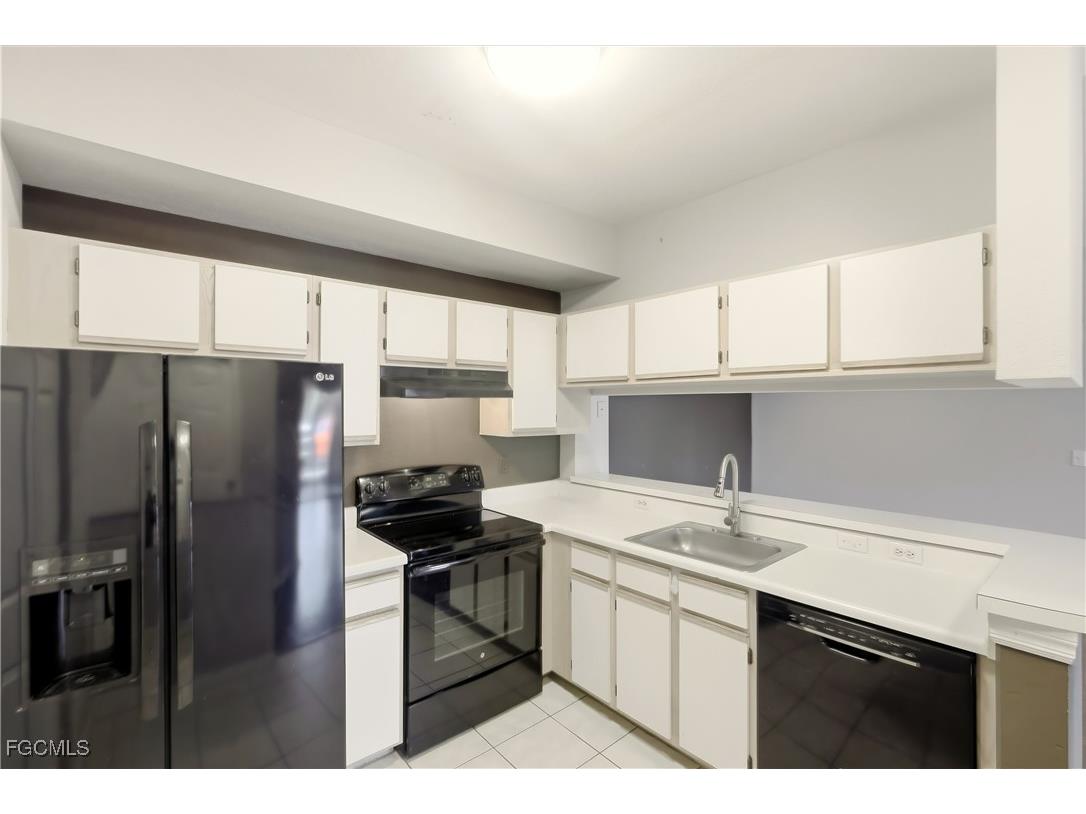 6490 Aragon Way #106 Fort Myers FL 33966 2026004134 image21