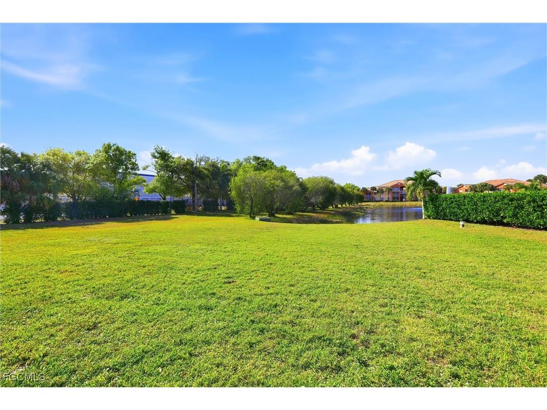 6490 Aragon Way #106 Fort Myers FL 33966 2026004134 image39