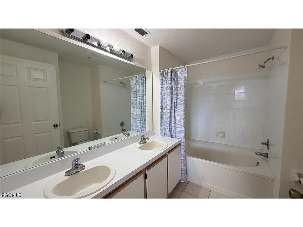 6490 Aragon Way #205 Fort Myers FL 33966 2026016982 image11