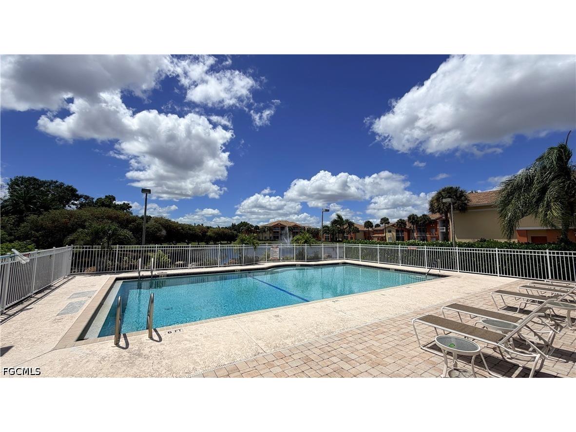 6490 Aragon Way #205 Fort Myers FL 33966 2026016982 image21