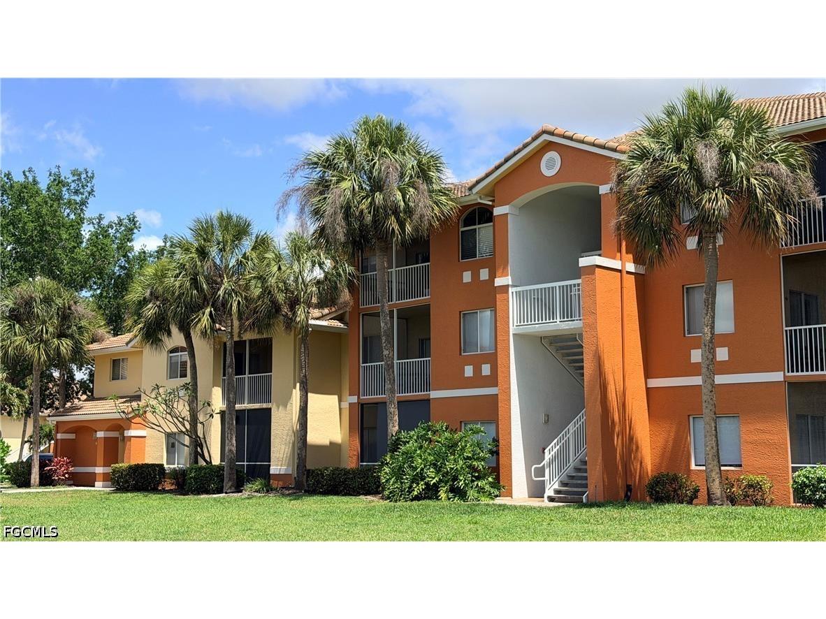 6490 Aragon Way #205 Fort Myers FL 33966 2026016982 image4