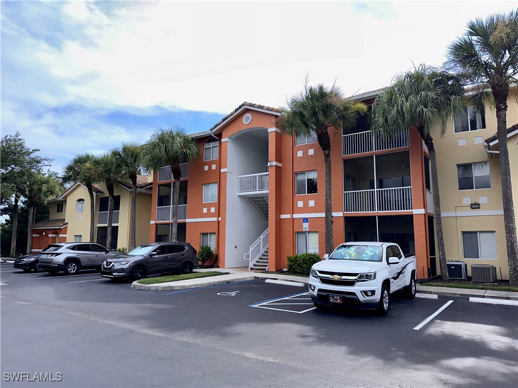 6490 Aragon Way #206 Fort Myers FL 33966 224068595 image1