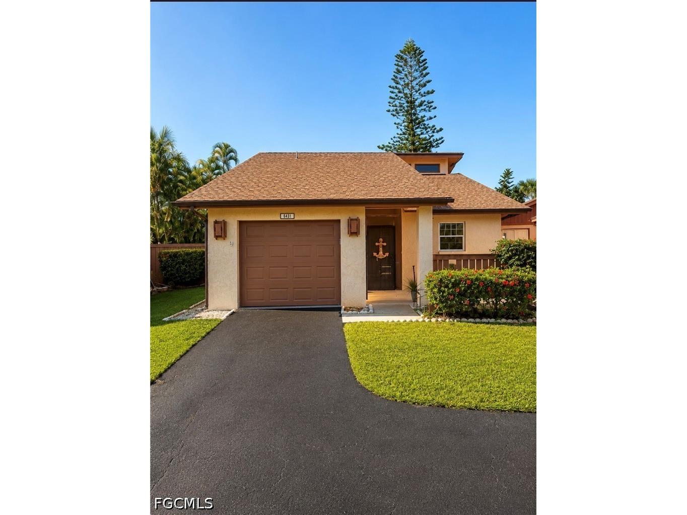 6491 Royal Woods Drive Fort Myers FL 33908 2026017155 image1
