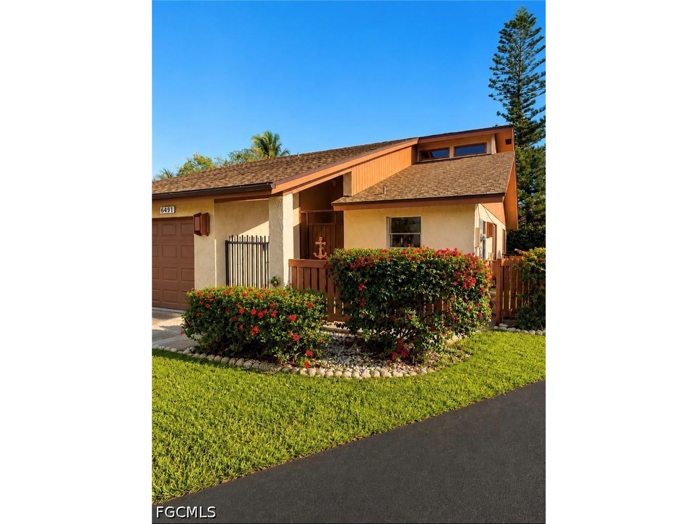 6491 Royal Woods Drive Fort Myers FL 33908 2026017155 image2