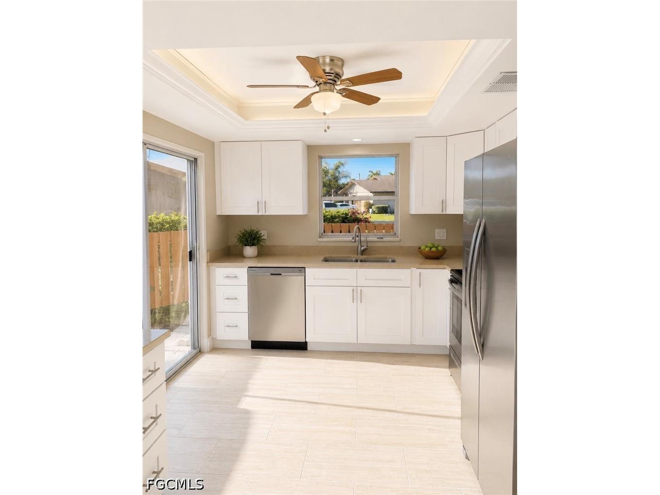6491 Royal Woods Drive Fort Myers FL 33908 2026017155 image3