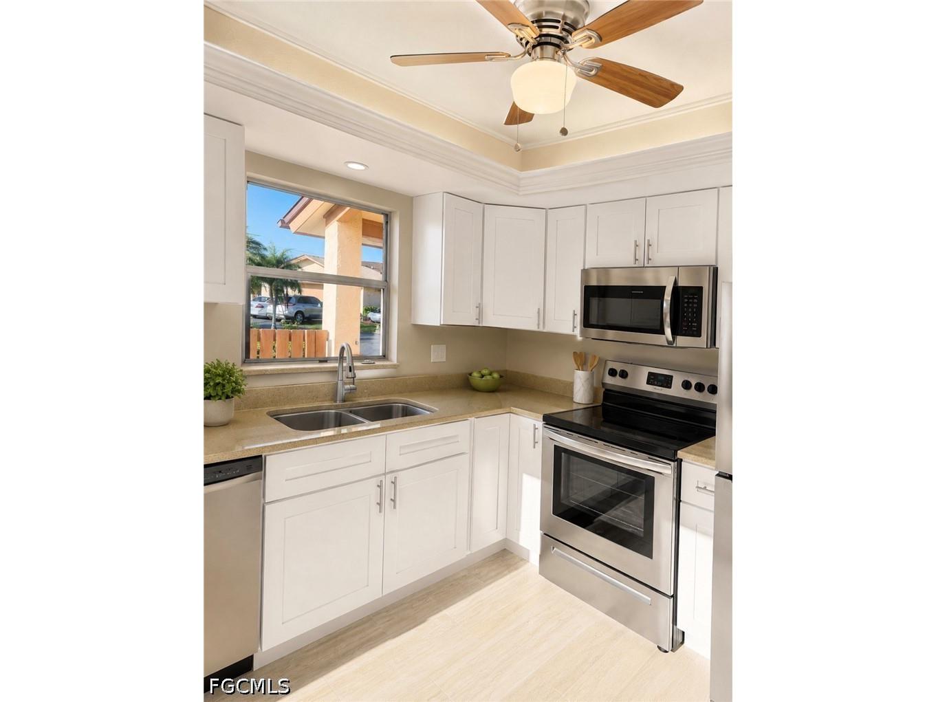 6491 Royal Woods Drive Fort Myers FL 33908 2026017155 image4