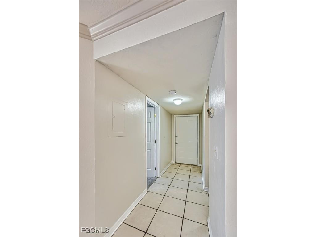 6494 Royal Woods Drive #2 Fort Myers FL 33908 2025007062 image10