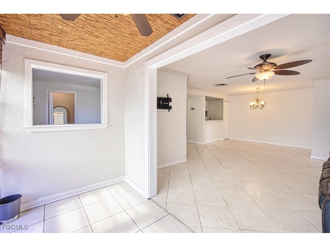 6494 Royal Woods Drive #2 Fort Myers FL 33908 2025007062 image15