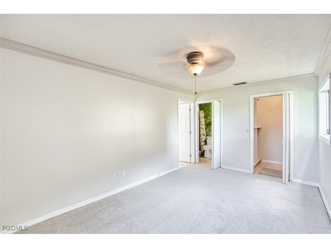 6494 Royal Woods Drive #2 Fort Myers FL 33908 2025007062 image19