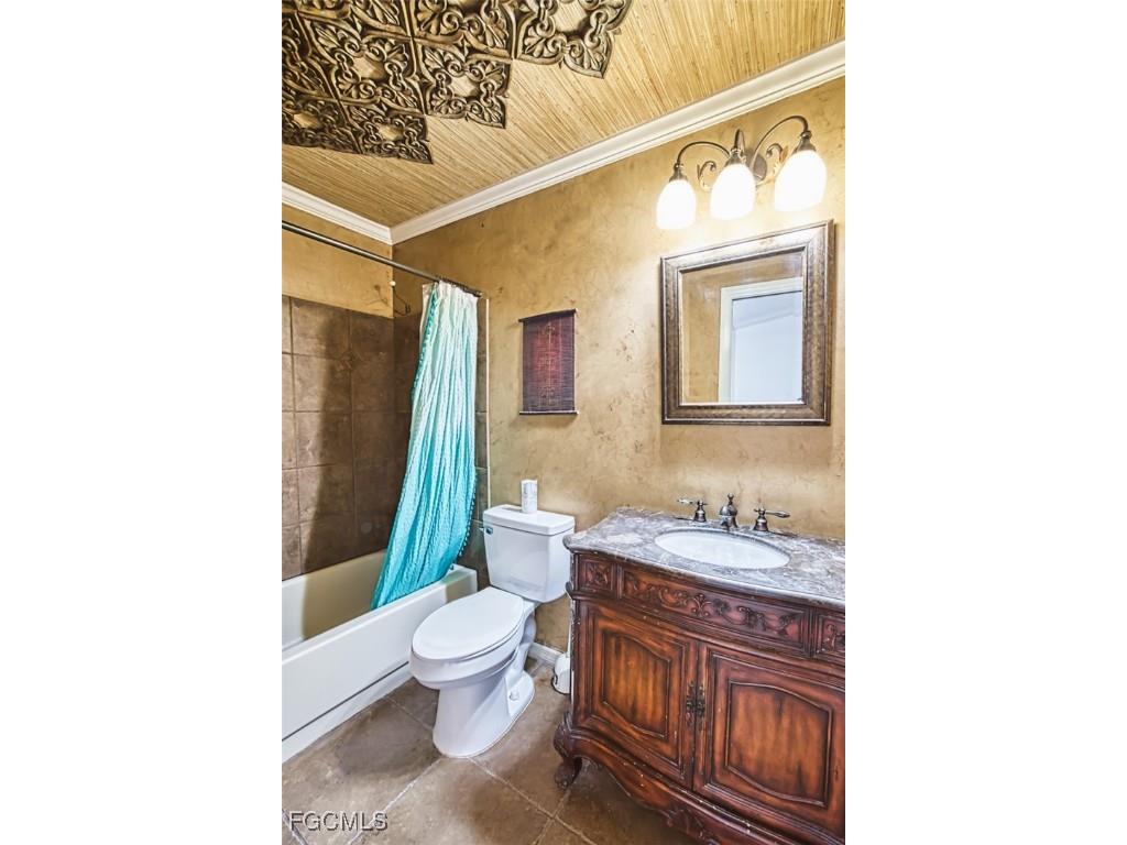 6494 Royal Woods Drive #2 Fort Myers FL 33908 2025007062 image22