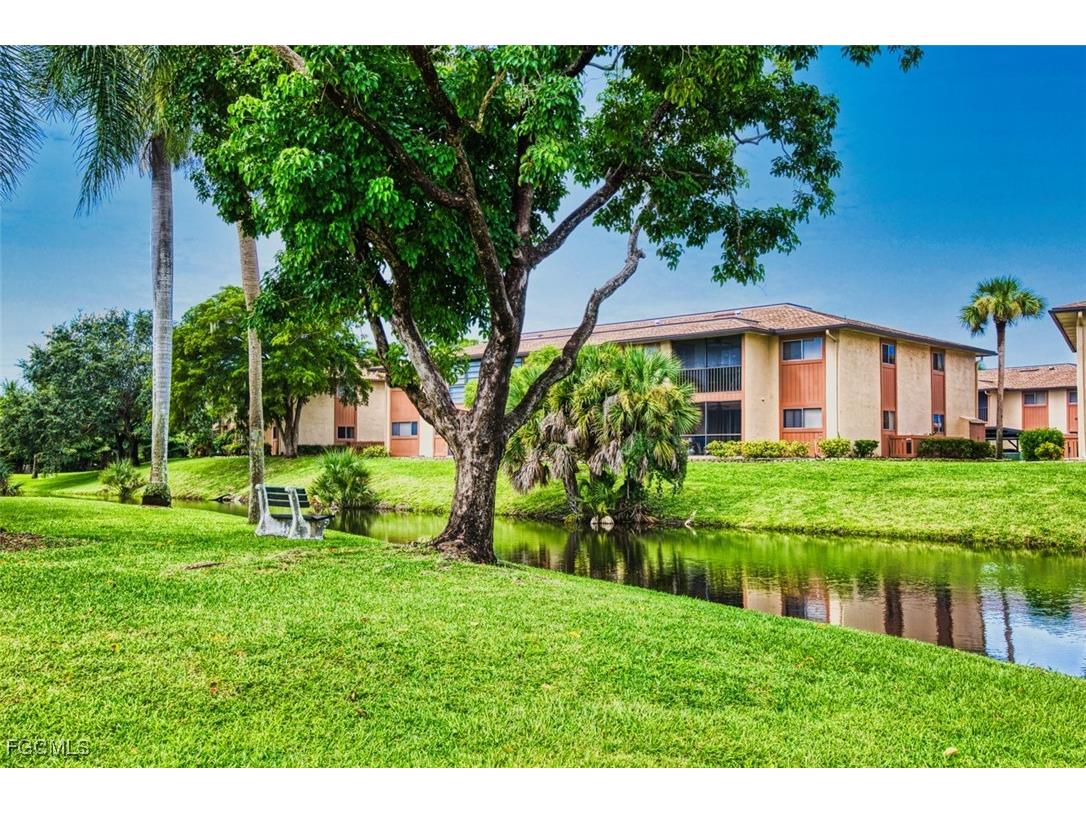 6494 Royal Woods Drive #2 Fort Myers FL 33908 2025007062 image30