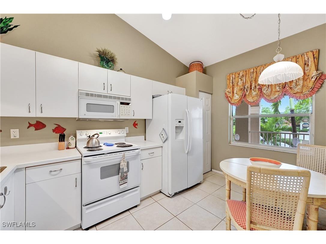 6496 Huntington Lakes Circle #201 Naples FL 34119 225070097 image12