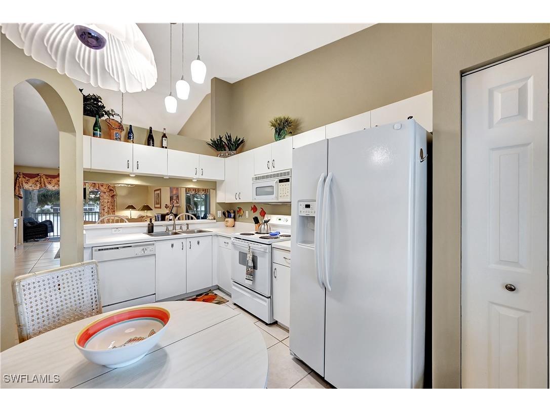 6496 Huntington Lakes Circle #201 Naples FL 34119 225070097 image14