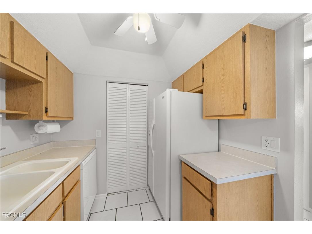 6496 Royal Woods Drive #1 Fort Myers FL 33908 2025005549 image11