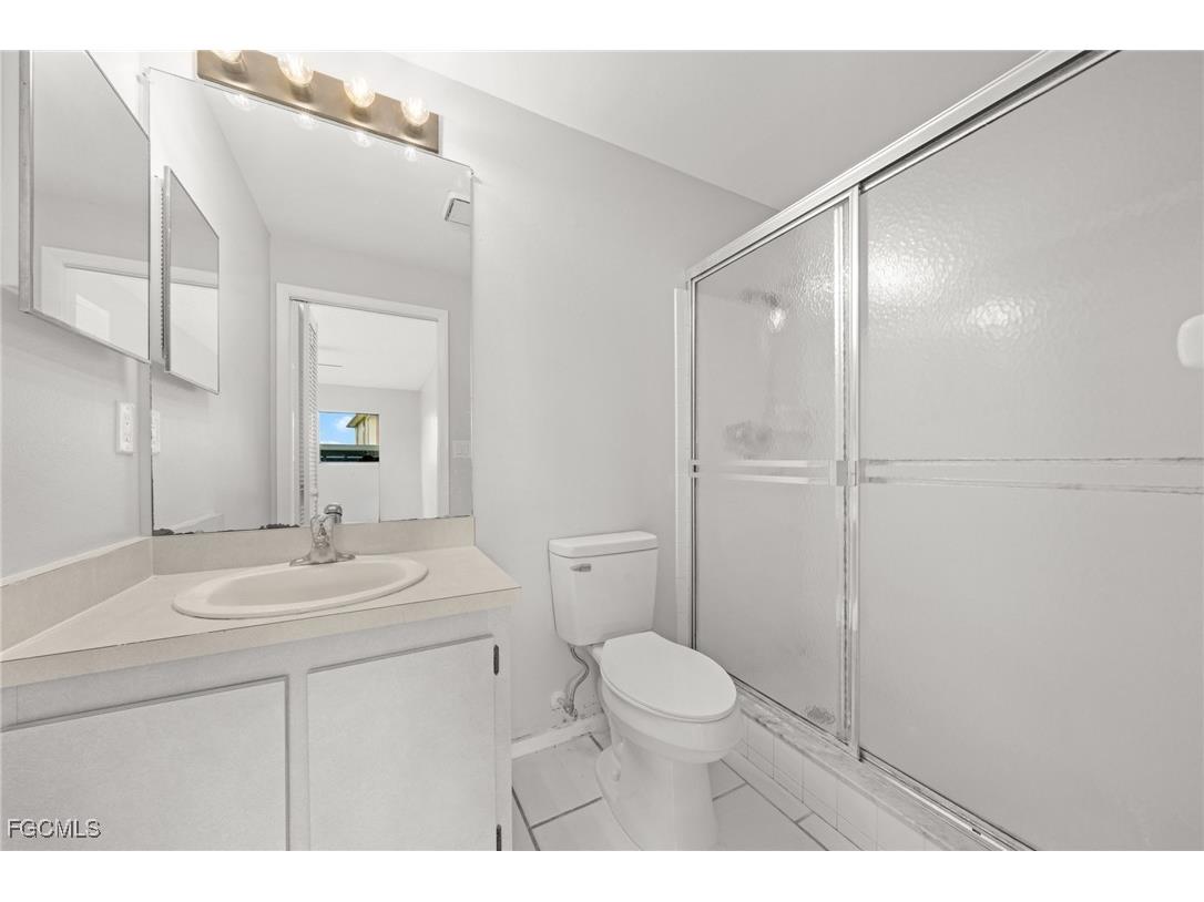 6496 Royal Woods Drive #1 Fort Myers FL 33908 2025005549 image19