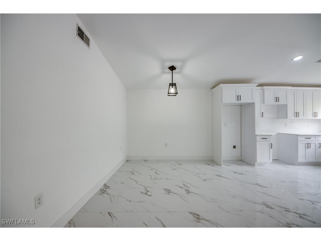 6497 Royal Woods Drive Fort Myers FL 33908 225060569 image14