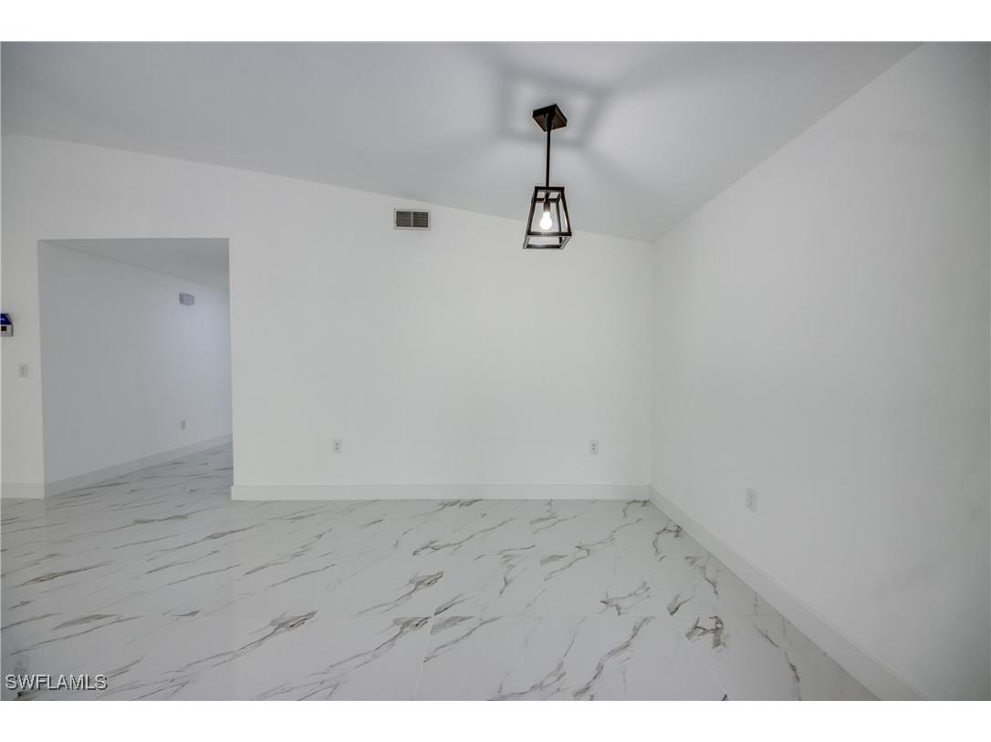 6497 Royal Woods Drive Fort Myers FL 33908 225060569 image15