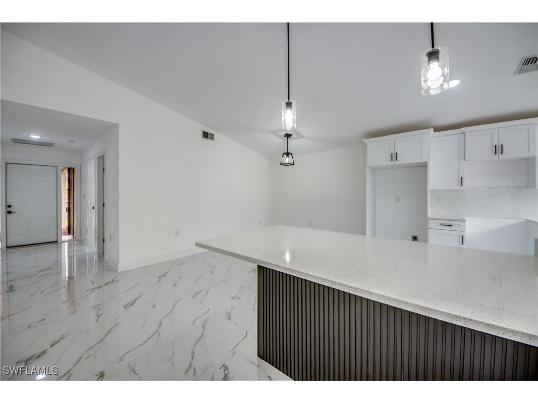 6497 Royal Woods Drive Fort Myers FL 33908 225060569 image19