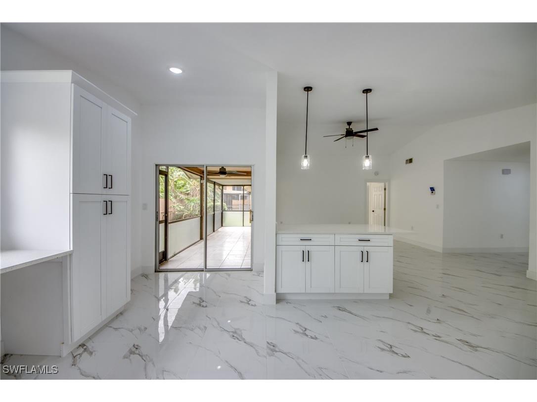 6497 Royal Woods Drive Fort Myers FL 33908 225060569 image25